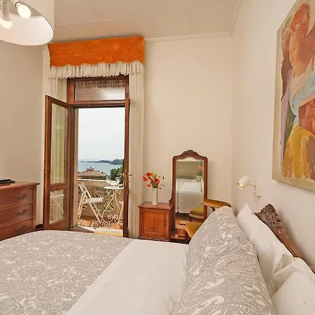 Valle Fiorita 42 - Lake View Apartment Gardone Riviera Exterior foto
